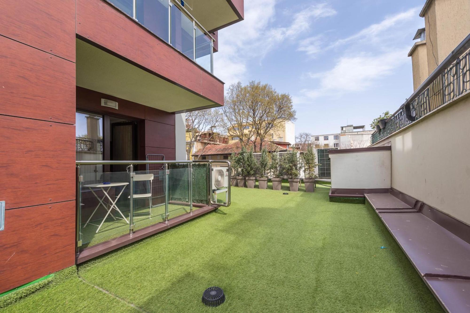 Two Bedroom Cathedral View Apartment ヴァルナ エクステリア 写真