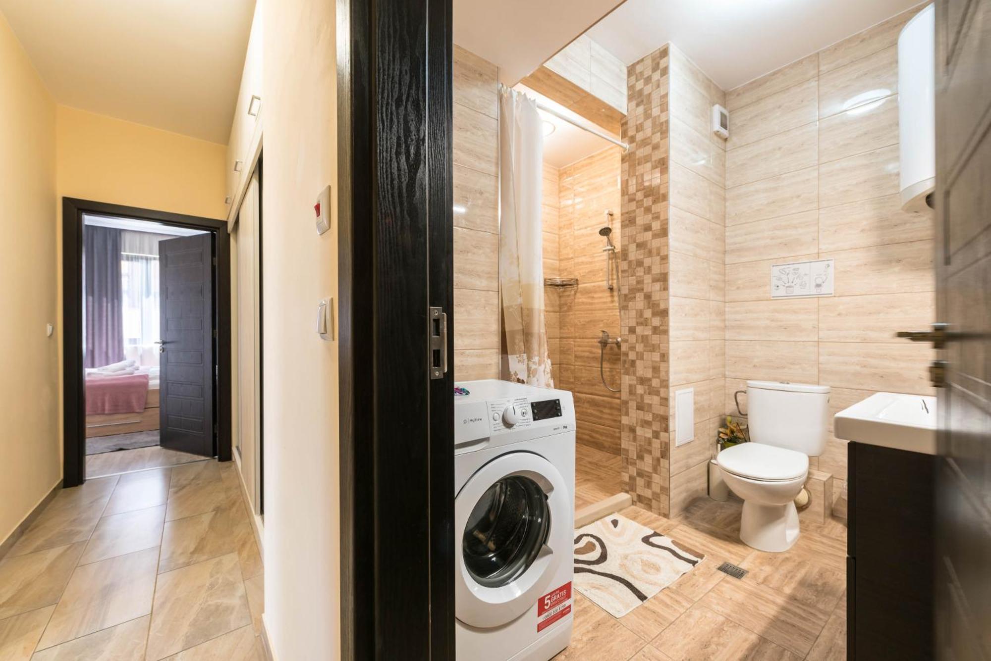 Two Bedroom Cathedral View Apartment ヴァルナ エクステリア 写真